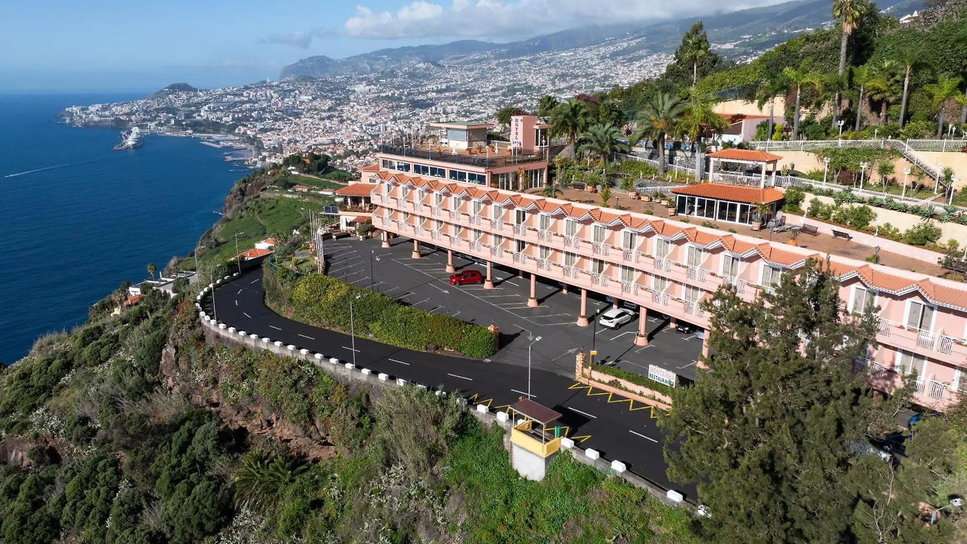 A Porta Das Neves Funchal  0*, Funchal (Madeira) Portugalia